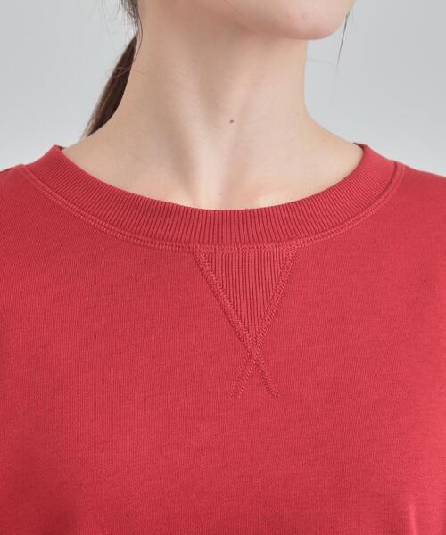 SHOO・LA・RUE(シューラルー)の「【あったか/S-LL】シンプルだから使いやすい ガゼット付き 裏起毛スウェット(スウェット・レディース・ブルー系その他/パープル/ダークグレー/ワインレッド/アイボリー・04/03/02/01)」の9枚目の写真