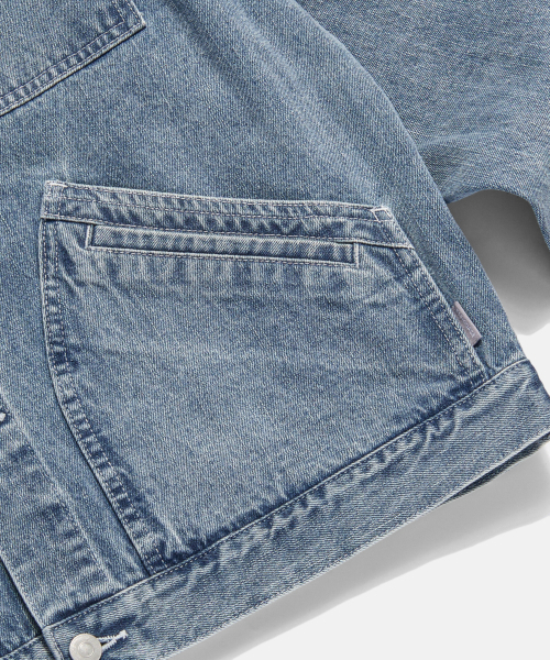 ESPIONAGE(エスピオナジ)の「91 Denim Trucker Jacket Light Indigo(デニムジャケット・レディース・その他・MEDIUM/LARGE/X-LARGE)」の8枚目の写真