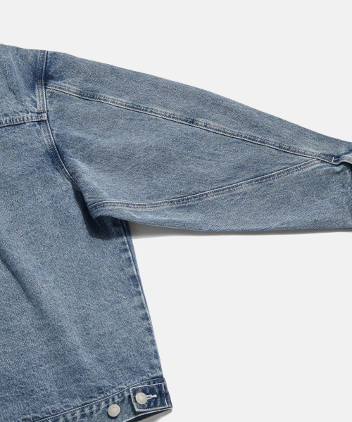 ESPIONAGE(エスピオナジ)の「91 Denim Trucker Jacket Light Indigo(デニムジャケット・レディース・その他・MEDIUM/LARGE/X-LARGE)」の12枚目の写真