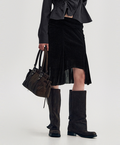 KIMZISU(キムジス)の「Velvet Jersey Gored Skirt _ BLACK(スカート・レディース・ブラック・SMALL/MEDIUM)」の2枚目の写真