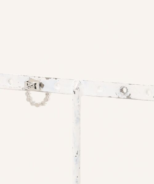 flower（フラワー）の「リースピアス（ピアス（片耳用）・レディース・シルバー・FREE）」の8枚目の写真