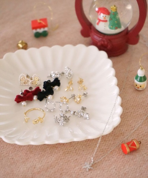 flower（フラワー）の「リースピアス（ピアス（片耳用）・レディース・シルバー・FREE）」の3枚目の写真