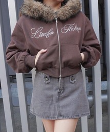 Mayree（メイリー）の「ラインストーンロゴボリュームファーZIPパーカー(RO)（パーカー）」