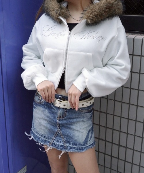 almo(アルモ)の「ラインストーンロゴボリュームファーZIPパーカー(RO)(パーカー・メンズ・ホワイト/ブラウン/ブラック/ワイン/チャコールグレー・FREE)」の16枚目の写真
