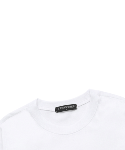 VANNWORKS(バンワークス)の「MINI ウェルシュコーギー ロングスリーブ (VLS0070) ホワイト(Tシャツ/カットソー・レディース・その他・X-LARGE/XX-LARGE/SMALL/LARGE/MEDIUM)」の3枚目の写真