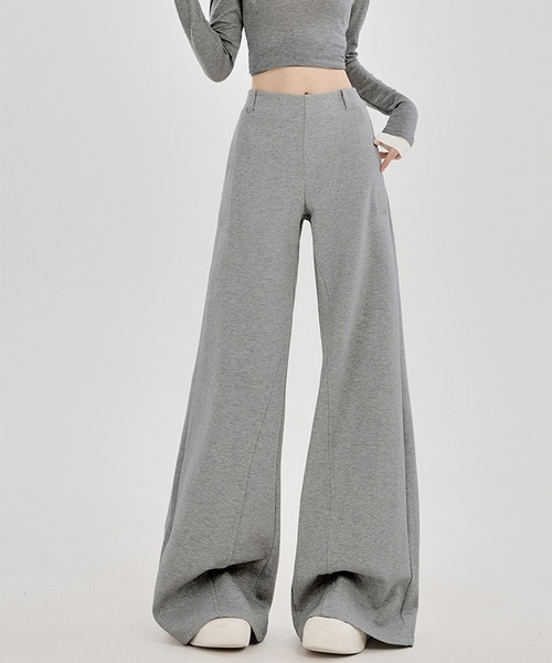 LYEON(リヨン)の「ジャージーフレアパンツ(スウェットパンツ・レディース・ブラック/グレー・LARGE/MEDIUM/SMALL)」の1枚目の写真