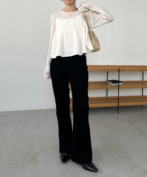 CAPRICIEUX LE'MAGE(カプリシューレマージュ)の「ボアフレアキャミ(シャツ/ブラウス・レディース・オフホワイト/ブラック・FREE)」の10枚目の写真