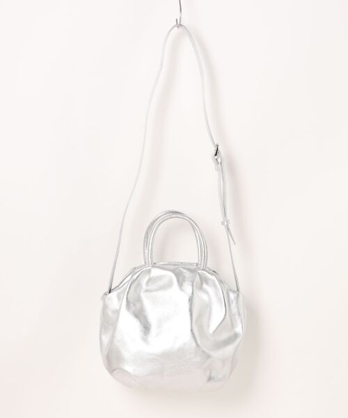 tsumori chisato CARRY(ツモリチサトキャリー)の「ハンドバッグ ツモリチサト ラムギャザー(ハンドバッグ・レディース・シルバー/ブラック・FREE)」の3枚目の写真