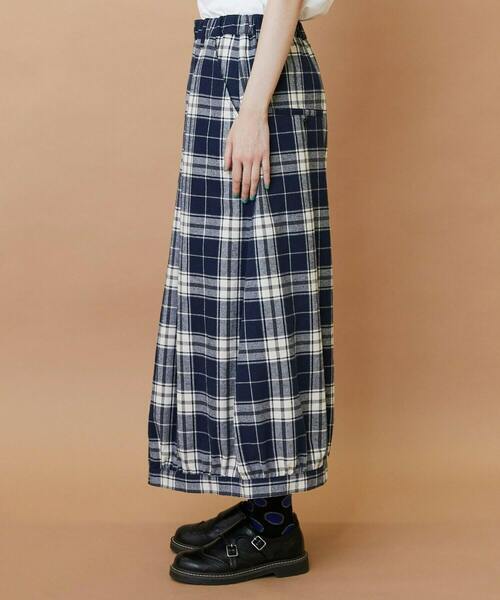 FRAPBOIS(フラボア)の「チェックパッチスカート(スカート・レディース・ブラウン/ネイビー・0/1)」の3枚目の写真