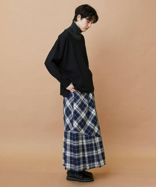 FRAPBOIS(フラボア)の「チェックパッチスカート(スカート・レディース・ブラウン/ネイビー・0/1)」の10枚目の写真