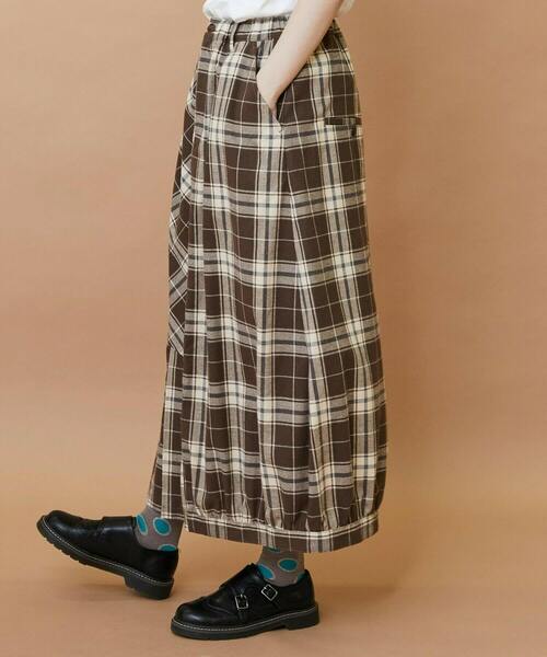 FRAPBOIS(フラボア)の「チェックパッチスカート(スカート・レディース・ブラウン/ネイビー・0/1)」の17枚目の写真