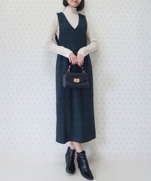 INTERPLAY(インタープレイ)の「【INTERPLAY x MAYUKO】Minimal I-Line Dress(ワンピース・レディース・ネイビー系/ブラック/ダークブラウン・FREE)」の15枚目の写真