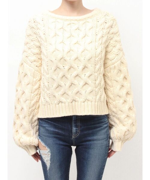 GYDA(ジェイダ)の「ケーブルクルーネックニットトップス(ニット/セーター・レディース・グレー/アイボリー/レッド・FREE)」の10枚目の写真