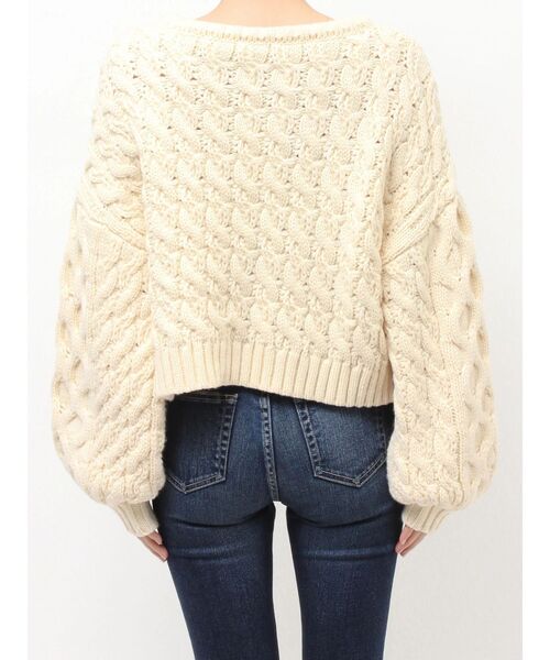 GYDA(ジェイダ)の「ケーブルクルーネックニットトップス(ニット/セーター・レディース・グレー/アイボリー/レッド・FREE)」の12枚目の写真