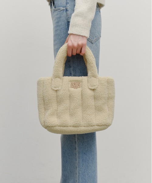 MARITHE + FRANCOIS GIRBAUD(マリテフランソワジルボー)の「CLASSIC LOGO BOUCLE PADDING BAG(ハンドバッグ・レディース・Black/Beige・フリー)」の3枚目の写真