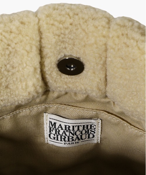 MARITHE + FRANCOIS GIRBAUD(マリテフランソワジルボー)の「CLASSIC LOGO BOUCLE PADDING BAG(ハンドバッグ・レディース・Black/Beige・フリー)」の8枚目の写真