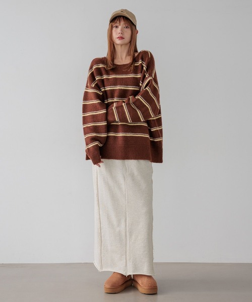 BAYFLOW（ベイフロー）の「[身長に合わせて選べる着丈]フロントスリットスウェットスカート（スカート・レディース・アイボリー/グレー・MEDIUM/SMALL）」の3枚目の写真