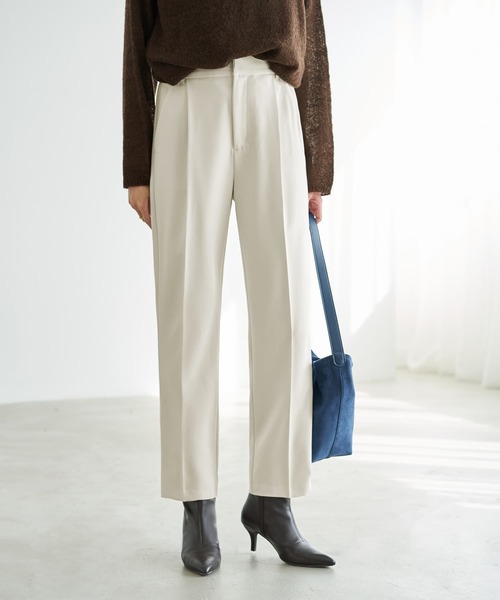 STYLE DELI(スタイルデリ)の「ストレッチツイルBASICタックパンツ(スラックス・レディース・ブラック/アイボリー/グレイッシュベージュ/バーガンディー・X-SMALL/SMALL/MEDIUM)」の1枚目の写真