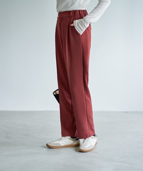 STYLE DELI(スタイルデリ)の「ストレッチツイルBASICタックパンツ(スラックス・レディース・ブラック/アイボリー/グレイッシュベージュ/バーガンディー・X-SMALL/SMALL/MEDIUM)」の14枚目の写真