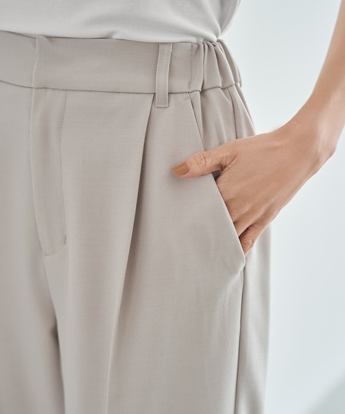 STYLE DELI(スタイルデリ)の「ストレッチツイルBASICタックパンツ(スラックス・レディース・ブラック/アイボリー/グレイッシュベージュ/バーガンディー・X-SMALL/SMALL/MEDIUM)」の19枚目の写真