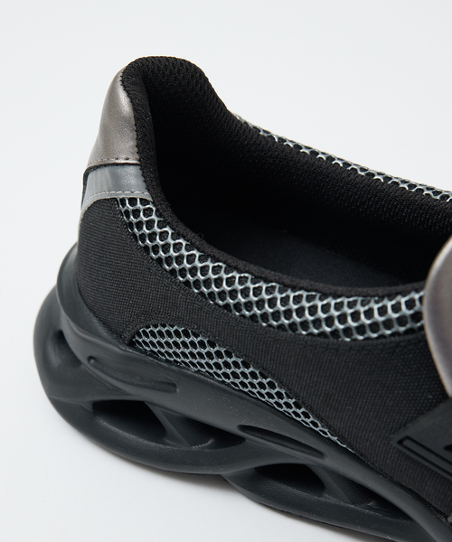 alfredoBANNISTER（アルフレッドバニスター）の「【INFINITO / TYPE:002 】ローファースニーカー（スニーカー・メンズ・ブラック/シルバー・40/38/46/44/42）」の8枚目の写真