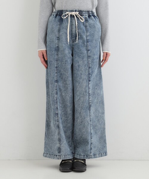 SHOO・LA・RUE(シューラルー)の「【S-LL】抜け感あるスタイルに ケミカルデニム イージーワイドパンツ(デニムパンツ・レディース・ネイビー/ブラック・01/02/03/04)」の13枚目の写真