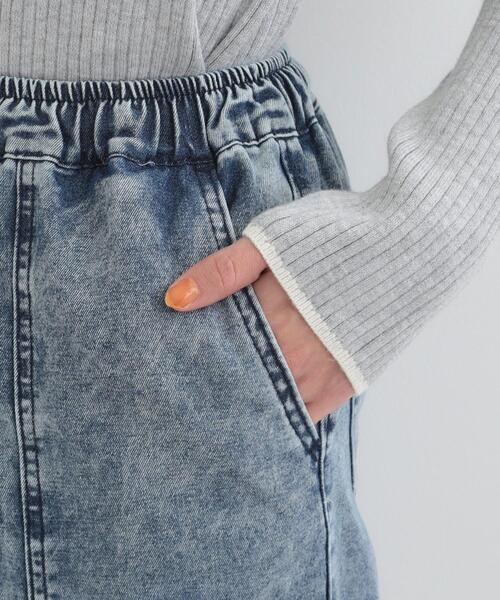 SHOO・LA・RUE(シューラルー)の「【S-LL】抜け感あるスタイルに ケミカルデニム イージーワイドパンツ(デニムパンツ・レディース・ネイビー/ブラック・01/02/03/04)」の9枚目の写真
