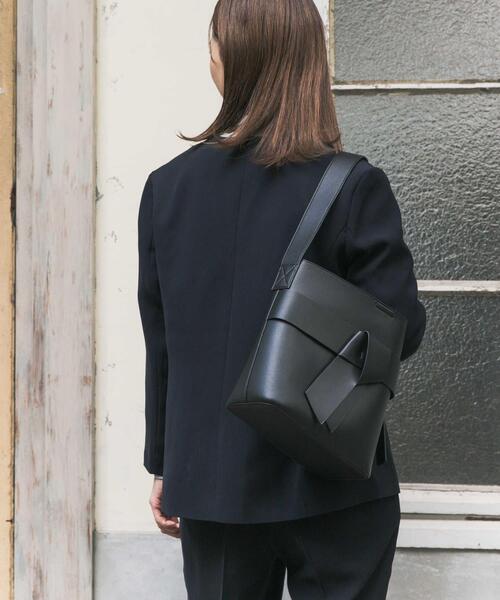 URBAN RESEARCH DOORS（アーバンリサーチドアーズ）の「ノーカラージャケット（スーツジャケット・レディース・ネイビー/ブラック・FREE）」の7枚目の写真