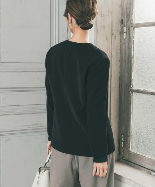 URBAN RESEARCH DOORS（アーバンリサーチドアーズ）の「ノーカラージャケット（スーツジャケット・レディース・ネイビー/ブラック・FREE）」の20枚目の写真