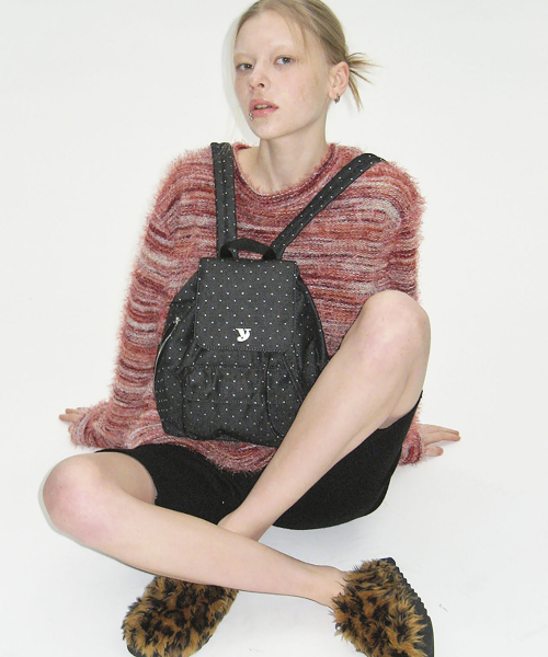 YEOMIMの「mini day backpack (star black)(バックパック/リュック・レディース・ブラック・FREE)」の3枚目の写真