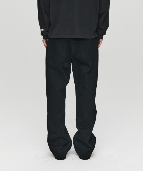 HEUTE（ホイテ）の「HET BEN WIDE DENIM (BLACK)（デニムパンツ・メンズ・ブラック・M/L）」の5枚目の写真