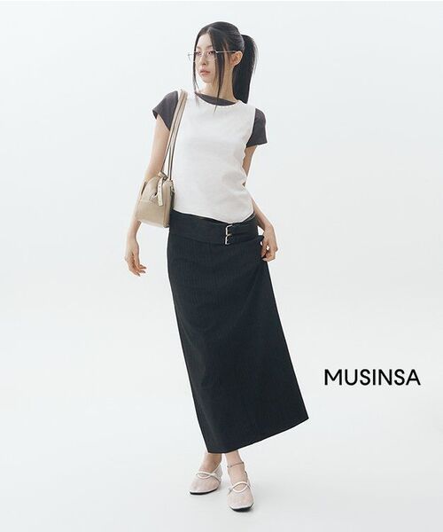 MUSINSA STANDARD WOMAN（ムシンサスタンダードウーマン）の「ウィメンズピンストライプストレートマキシスカート[ブラック]（スカート・レディース・その他・SMALL/MEDIUM/LARGE/X-SMALL）」の13枚目の写真