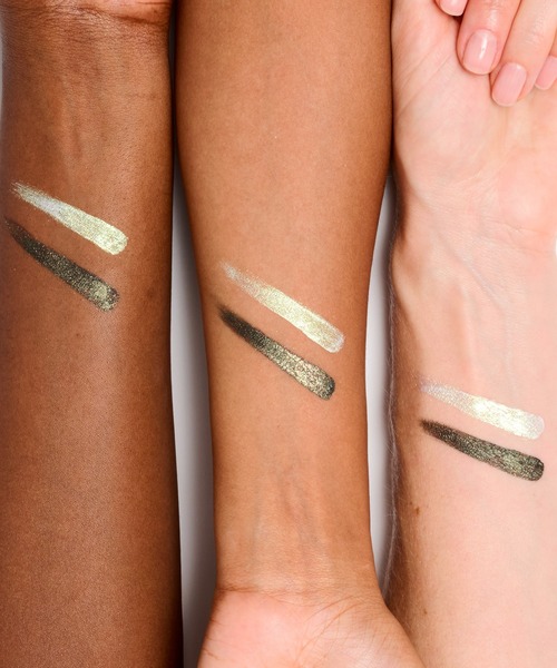 M・A・C（マック）の「【M･A･C/マック】プリズマティカ リキッド アイライナー（アイライナー・レディース・マックノリア/ナイトリリー・FREE）」の7枚目の写真