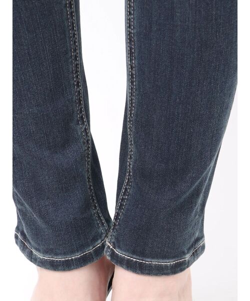 EVRIS（エヴリス）の「ワイドベルトハイウエストスキニーデニムパンツ（デニムパンツ・レディース・インディゴブルー/ブラック・X-SMALL/MEDIUM/SMALL）」の7枚目の写真