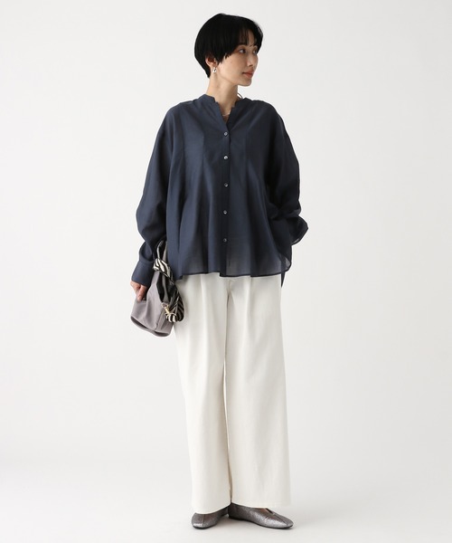 Elura(エルーラ)の「セミシアタックブラウス/654105(シャツ/ブラウス・レディース・ライトブルー/ネイビー/ホワイト・FREE)」の14枚目の写真