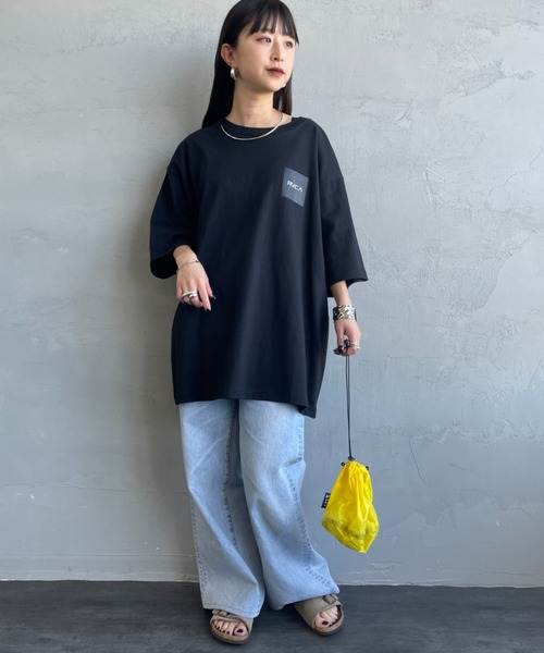 RVCA（ルーカ）の「【WEB限定】[RVCA/ルーカ] DOUBLE BOX バックプリント ショートスリーブＴシャツ（Tシャツ/カットソー・レディース・ブラック/ホワイト/ブルー・M/XL/L）」の11枚目の写真