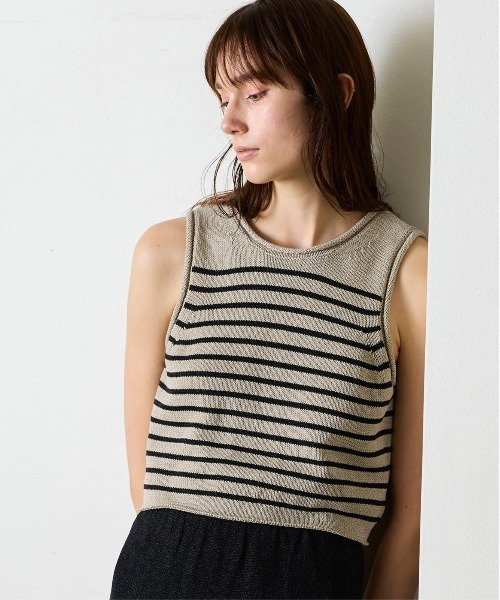 WALANCE（ワランス）の「paper knit 2way top（ベスト・レディース・サンドベージュ/ブラック/オリーブ・FREE）」の10枚目の写真