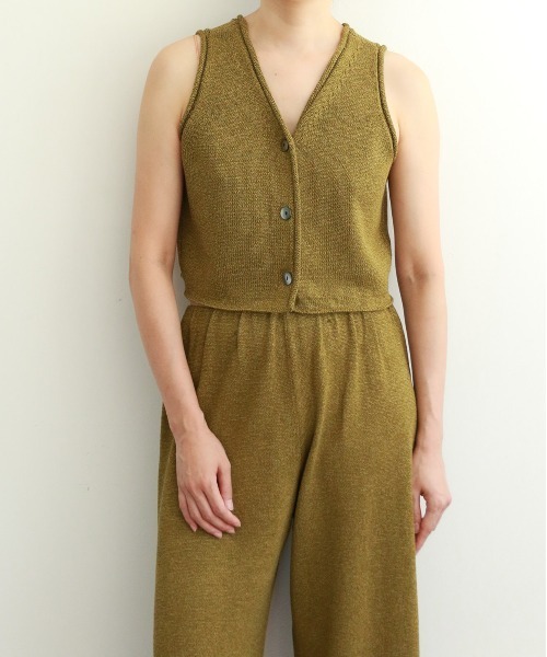 WALANCE（ワランス）の「paper knit 2way top（ベスト・レディース・サンドベージュ/ブラック/オリーブ・FREE）」の19枚目の写真