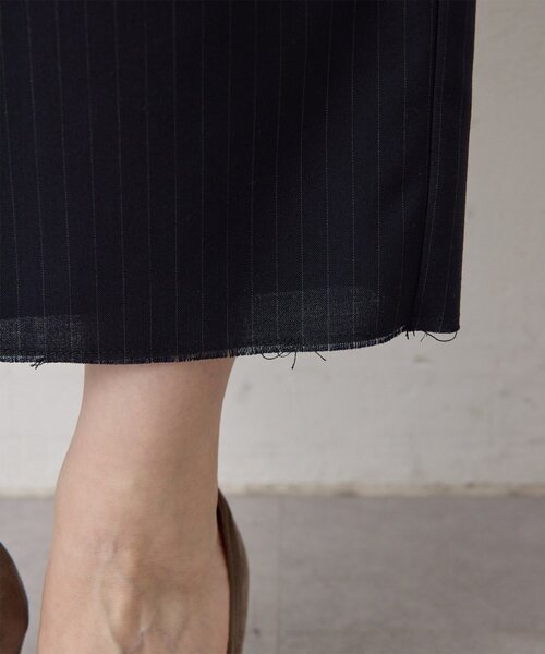 Whim Gazette（ウィムガゼット）の「Iラインスリットスカート（スカート・レディース・ネイビー/チャコールグレー・36/38）」の3枚目の写真