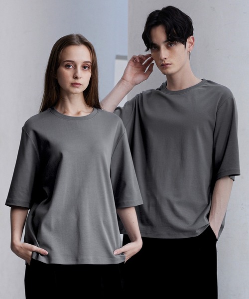 CLEL(クレイル)の「【CLEL】Giza Cotton Basic Short Sleeve T-Shirt / ギザコットン ベーシック半袖Tシャツ(Tシャツ/カットソー・メンズ・チャコールグレー/ホワイト/グレイッシュベージュ/ブラック/グレー・L/M/S/XS)」の4枚目の写真