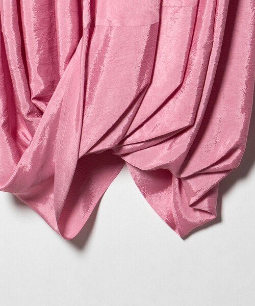 muller of yoshiokubo（ミュラーオブヨシオクボ）の「＜muller of yoshiokubo＞ツイストスカート 2WAY（スカート・レディース・ピンク・36）」の5枚目の写真