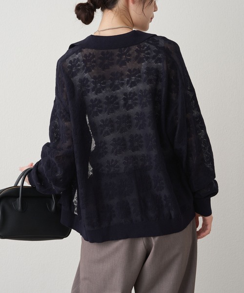 PUAL CE CIN（ピュアルセシン）の「透かし編み花柄ジャガード襟付きカーディガン（カーディガン/ボレロ・レディース・ベージュ/ネイビー/オフホワイト・FREE）」の17枚目の写真