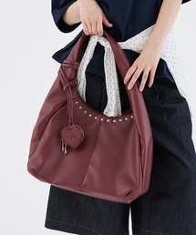 ONCILY（オンシェリー）の「MOON STUDS BIG SHOULDER BAG / ムーンスタッズビッグショルダーバッグ（ハートポーチ付き）（ショルダーバッグ）」