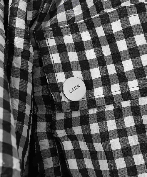 GANNI（ガニー）の「Crinkled Taffeta Check Mini Bu W0465（スカート・レディース・ブラック・34）」の6枚目の写真