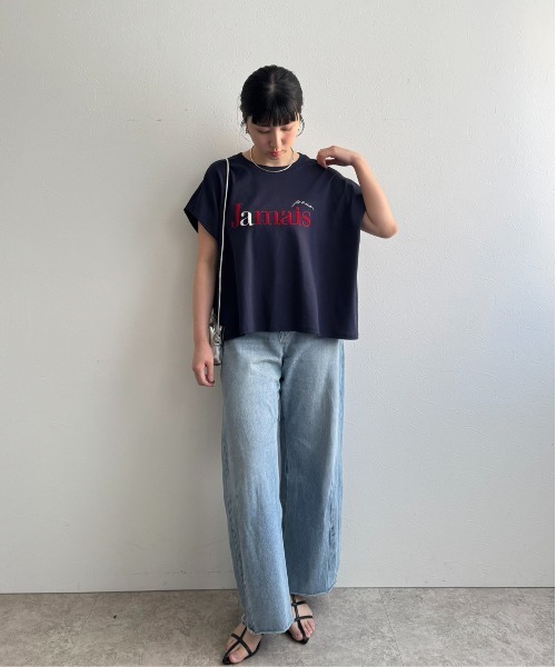 LHELBIE(レルビエ)の「パール+ロゴボックスTシャツ(Tシャツ/カットソー・レディース・ネイビー/オフホワイト/チャコールグレー・M)」の6枚目の写真