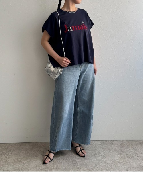 LHELBIE(レルビエ)の「パール+ロゴボックスTシャツ(Tシャツ/カットソー・レディース・ネイビー/オフホワイト/チャコールグレー・M)」の7枚目の写真