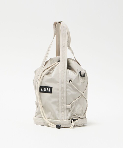 AIGLE(エーグル)の「<AIGLE>コンパクト 2WAY ドロストバッグ(ショルダーバッグ・レディース・ナチュラル/オレンジ・FREE)」の19枚目の写真