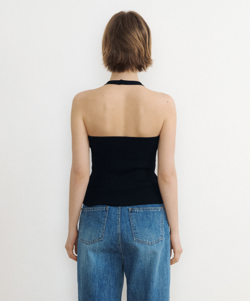 LUCIR ZU（ルシールズ）の「Airy Halter Knit Top (black)（ニット/セーター・レディース・その他・FREE）」の4枚目の写真