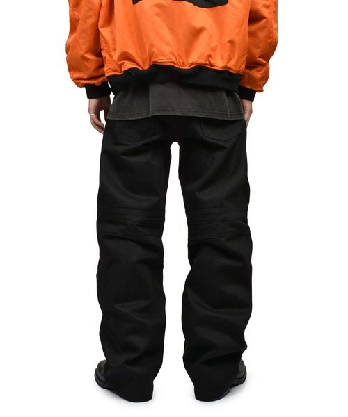 ALICE HOLLYWOOD(アリスハリウッド)の「WIDE LEG BIKER JEAN(デニムパンツ・メンズ・インディゴブルー/ブラック・28/30/32/34)」の5枚目の写真