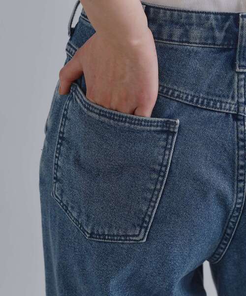 OPAQUE.CLIP（オペークドットクリップ）の「【Wrangler／ラングラー】ランチャーワイドデニムパンツ（デニムパンツ・レディース・ネイビー/ブルー・01/00）」の14枚目の写真